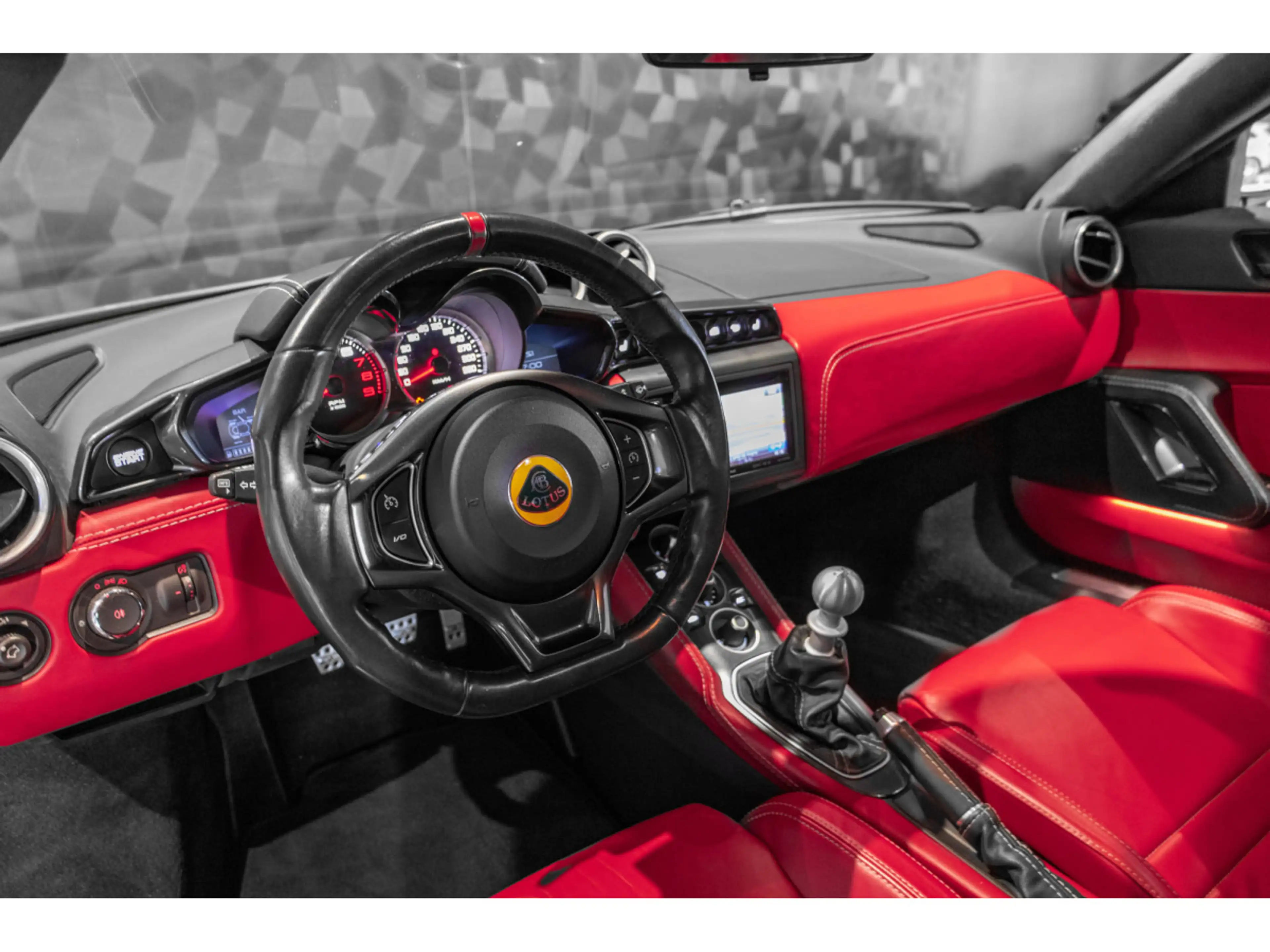 Lotus Evora 400 — photo 8