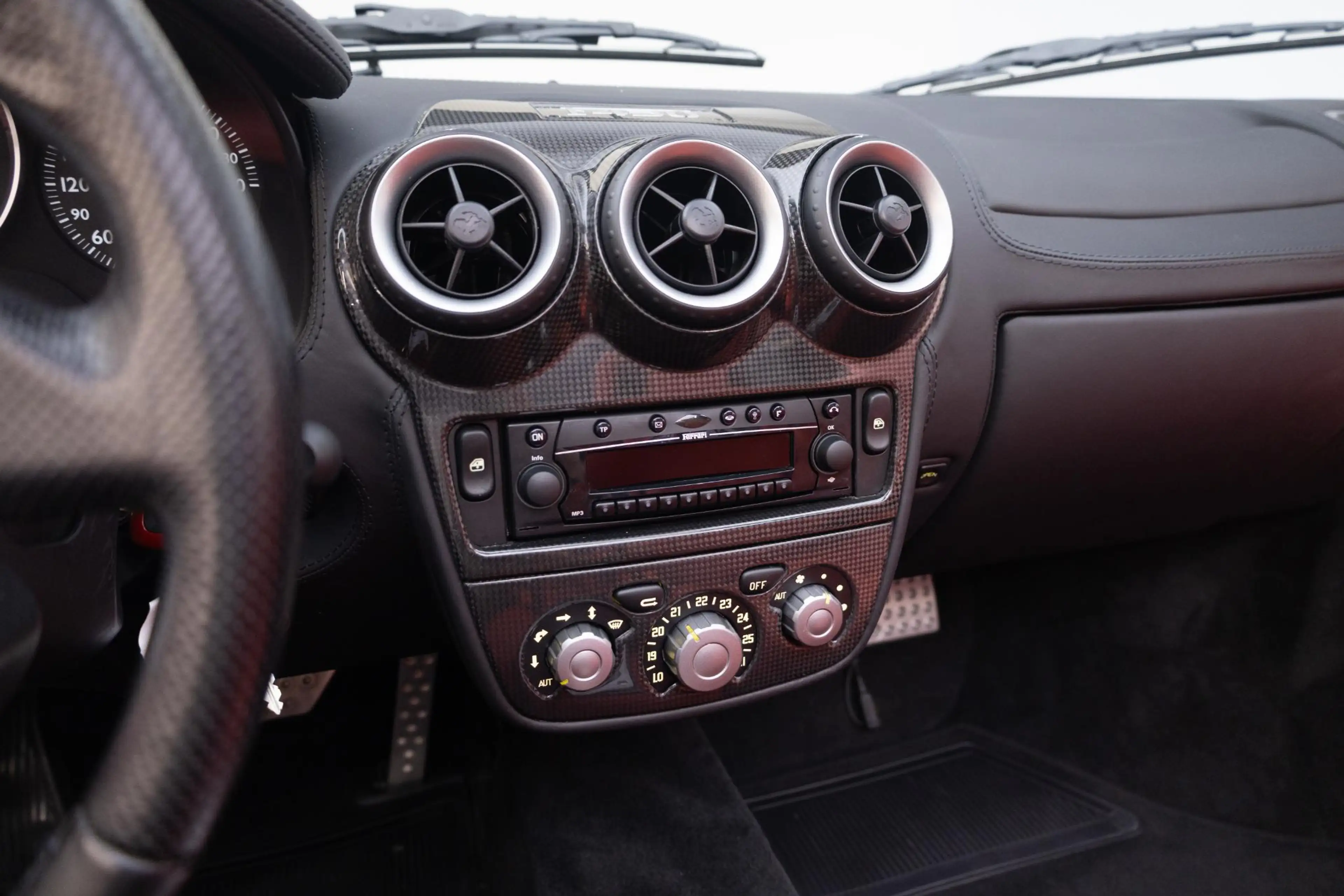 Ferrari F430 4.3 V8 Spider F1 | Volledige historie | — photo 16