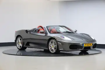 Ferrari F430 autovehicule second-hand cumpărați pe AutoScout24