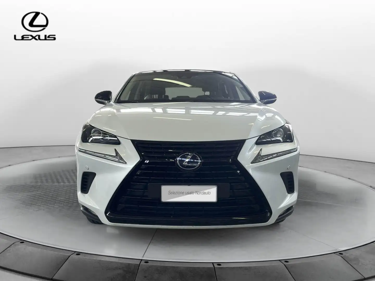 Lexus NX 300 NX Hybrid 4WD F-Sport Blanc - 2