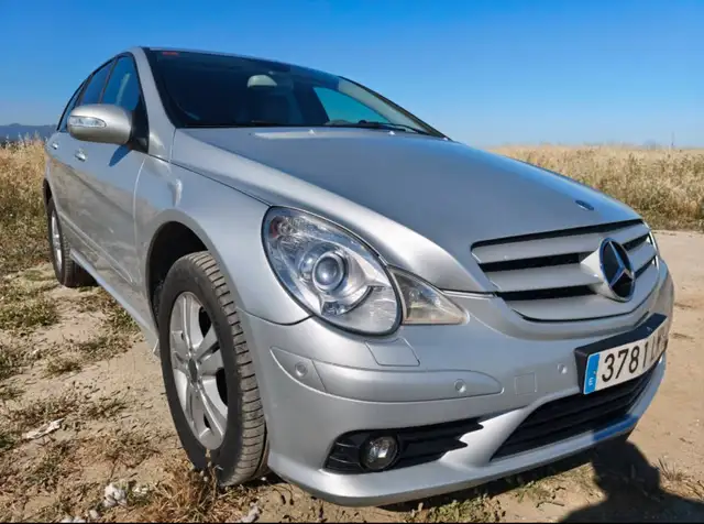 Mercedes-Benz R 320 350 L Aut.
