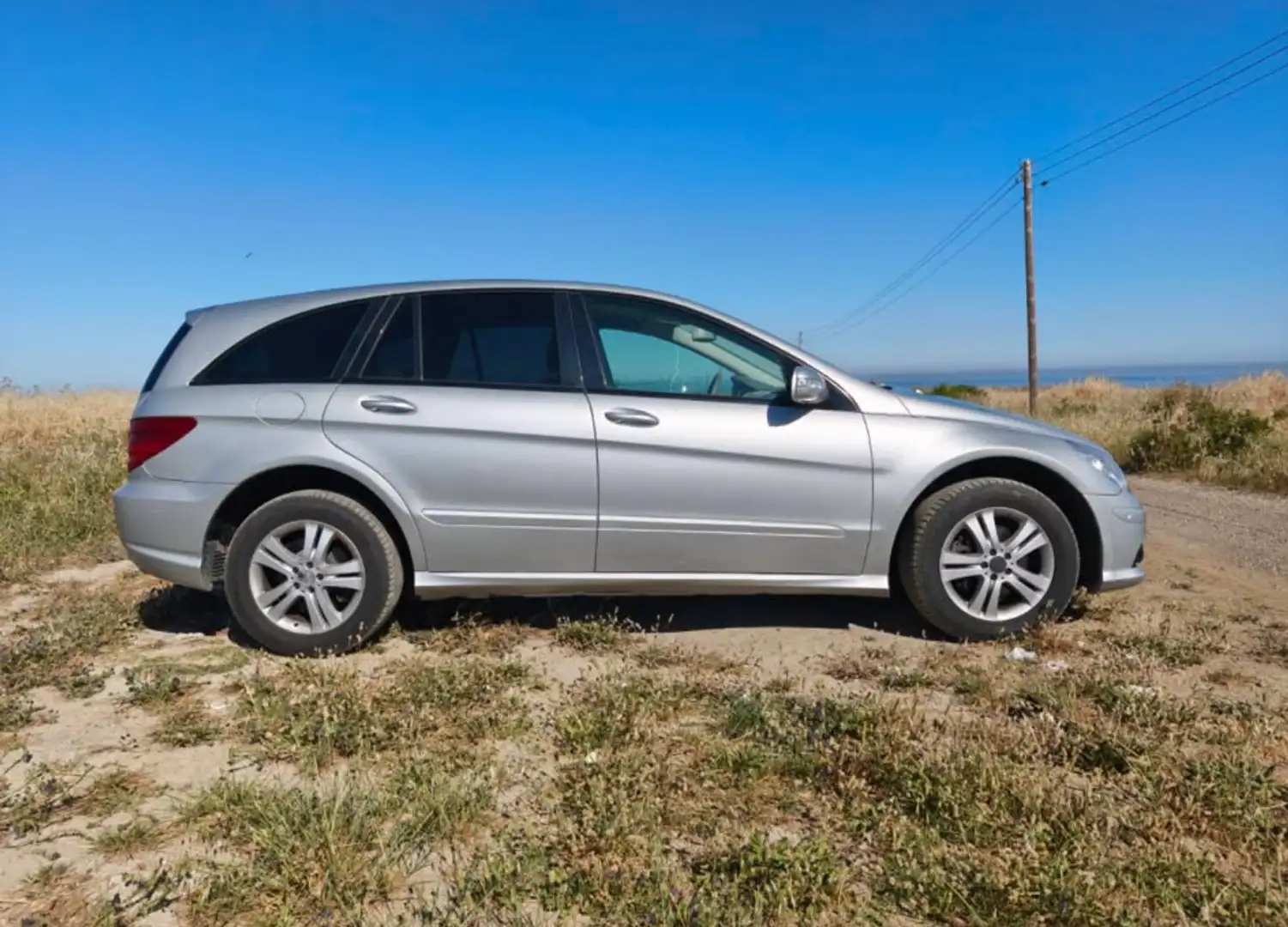 Mercedes-Benz R 320 350 L Aut. Plateado - 2