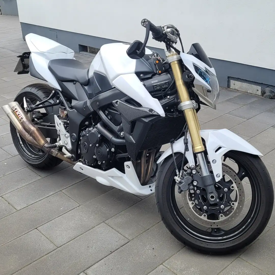 Suzuki GSR 750 Weiß - 2