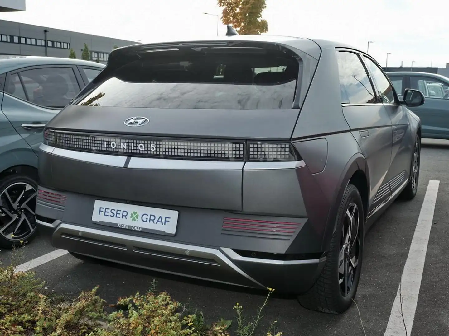 Hyundai IONIQ 5 TECHNIQ NAVI CAM SHZ LHZ LED 800V LADE Grijs - 2