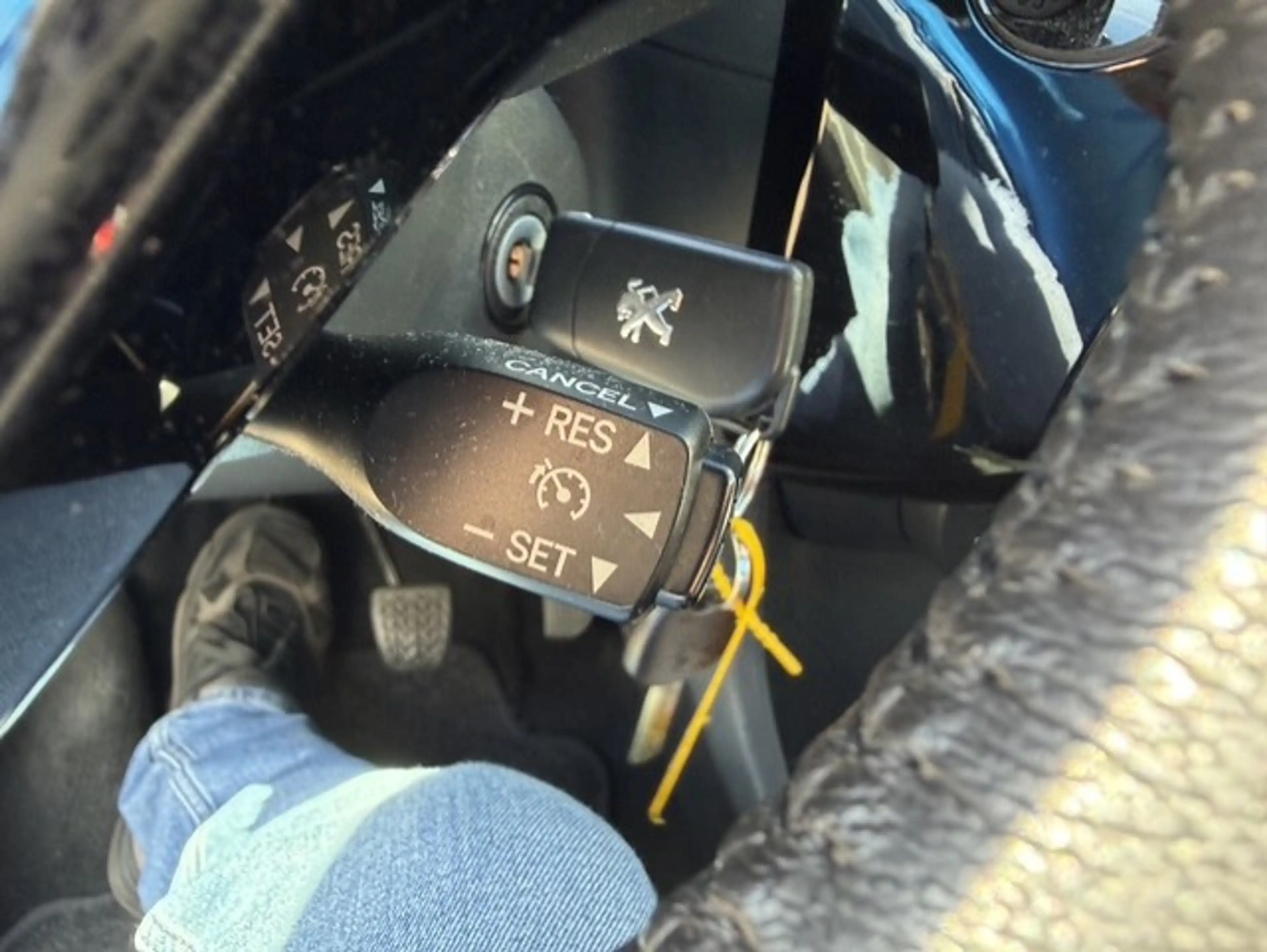 Peugeot 108 1.0 e-VTi Allure AIRCO CAMERA — photo 13