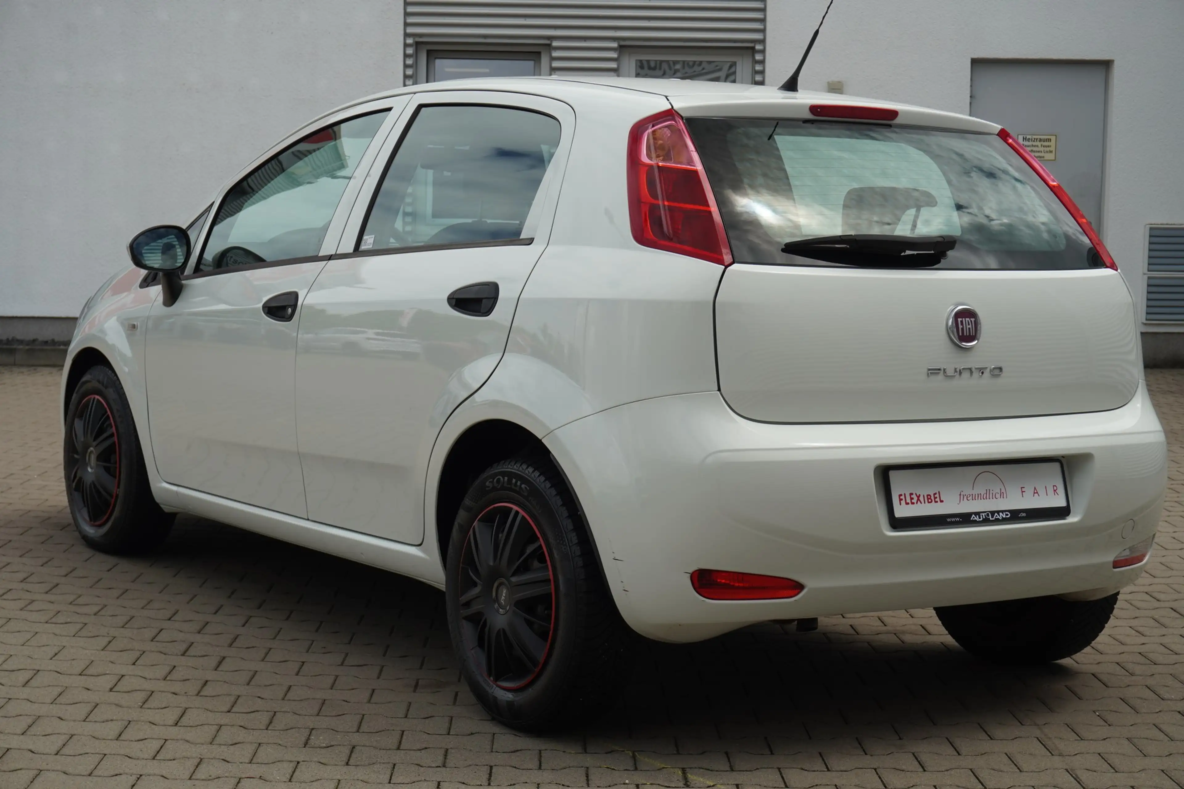 Fiat Punto 1.2 Young Klima Tagfahrlicht — photo 8