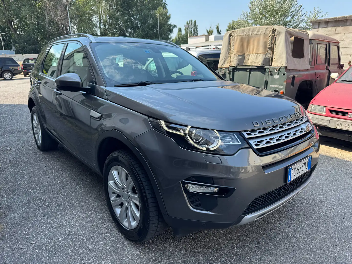 Land Rover Discovery Sport 2015 2.0 td4 HSE awd 150cv auto MOTORE NUOVO Grigio - 1