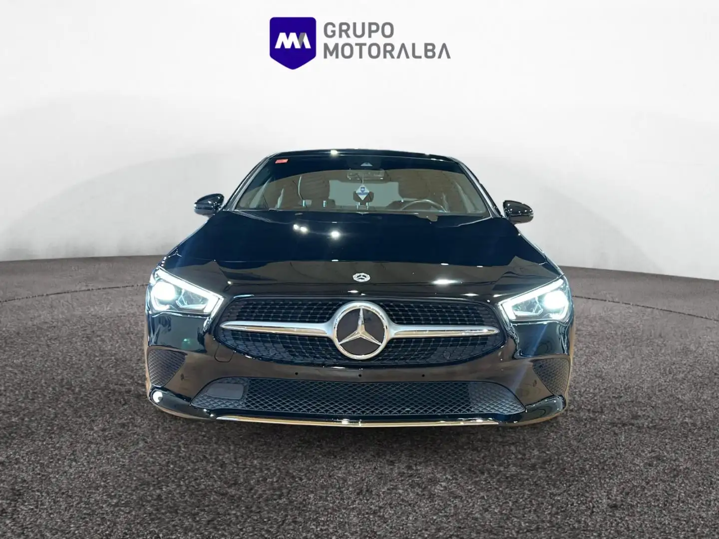 Mercedes-Benz CLA 200 D DCT Schwarz - 2