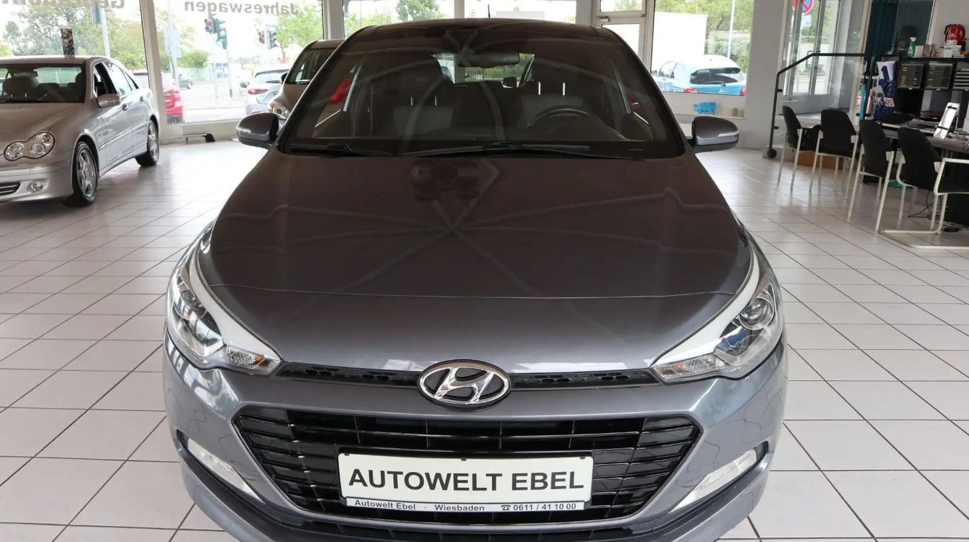 Hyundai i20 *120PS*NAVI*RÜ-KAM*PDC H.*FREISPR.*HU/AU NEU* Grijs - 2