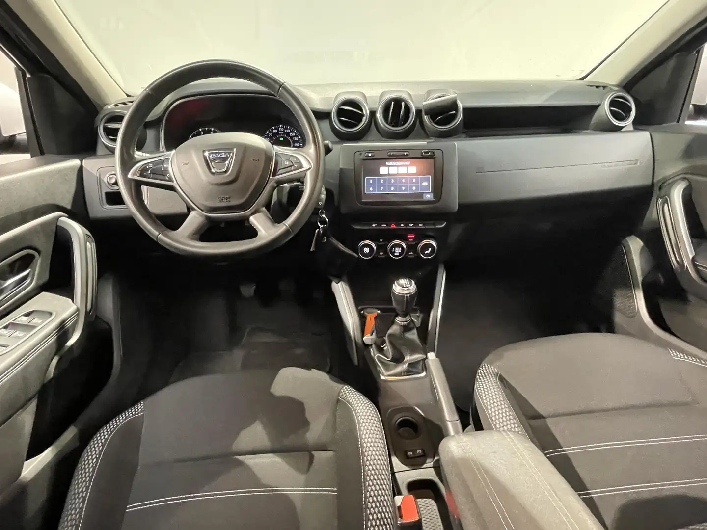 Dacia Duster 1.2 TCe Prestige Navigatie | Climate controle | Si Noir - 2