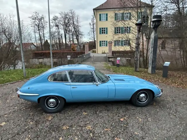 Jaguar E-Type Rechtslenker Sitzbank hinten