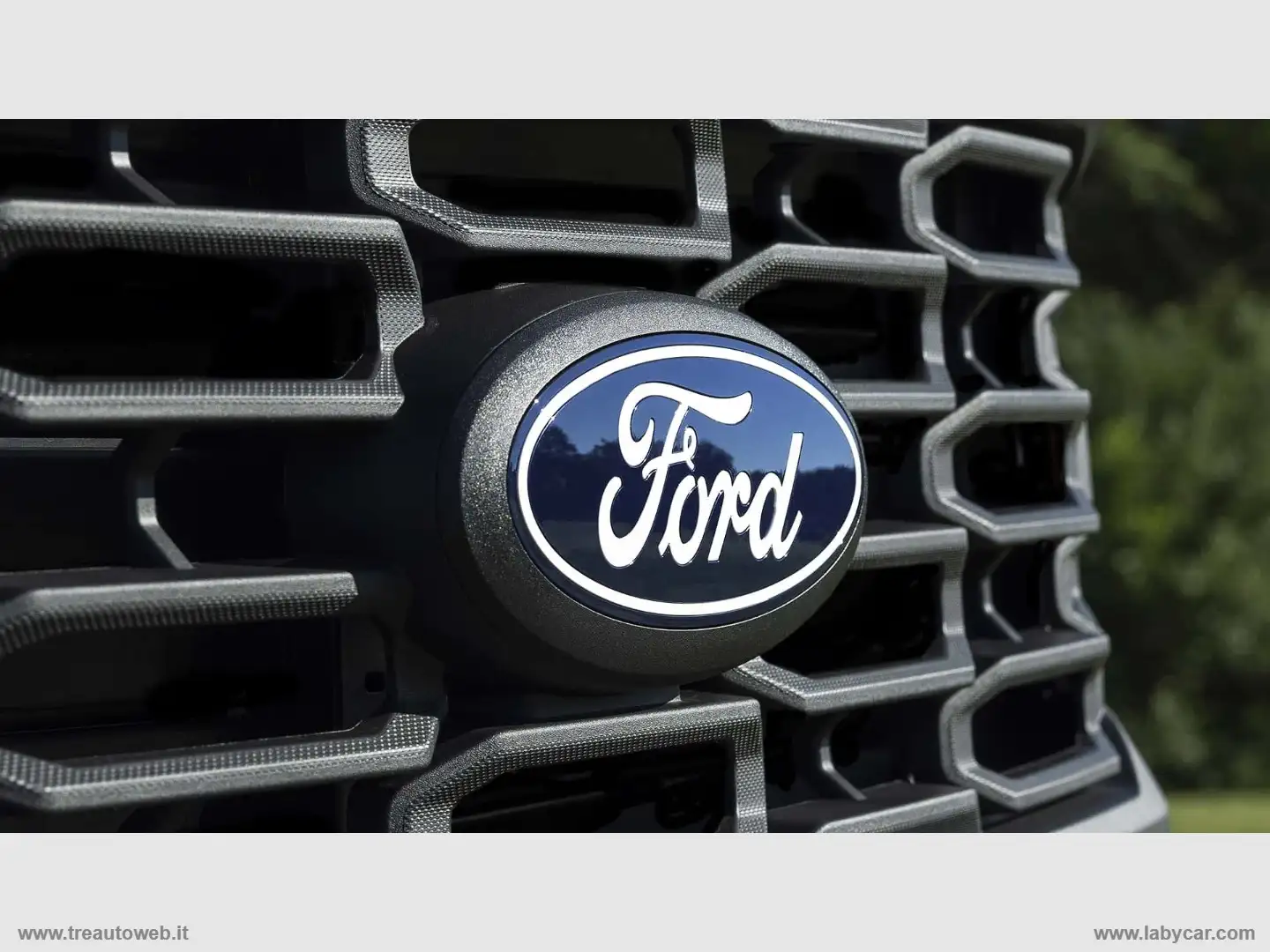 Ford Transit Courier 1.5 EcoB.100CV Van Tit. - 1