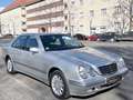 Mercedes-Benz E 220 CDI ELEGANCE +1.HAND+AUTOMATIK+SCHECKHEFT+ Silber - thumbnail 3