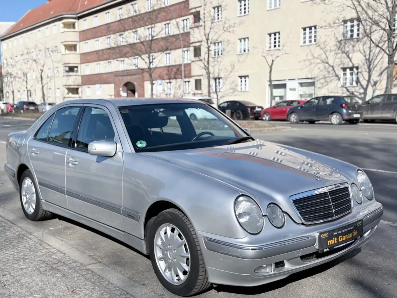 Mercedes-Benz E 220 CDI ELEGANCE +AUTOMATIK+SCHECKHEFT+, foto 3