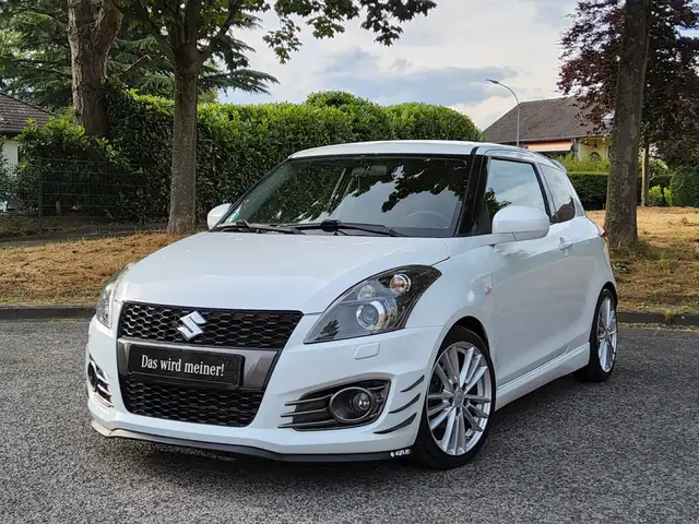 Suzuki Swift Sport *Bi-Xenon *Keyless-Go *Tempomat