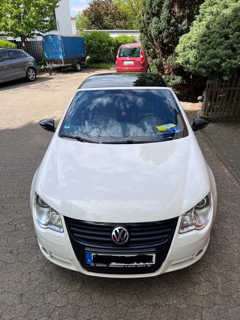 Volkswagen Eos Cabrio 2.0 TSI 211 PS / Automatik Bílá - 2