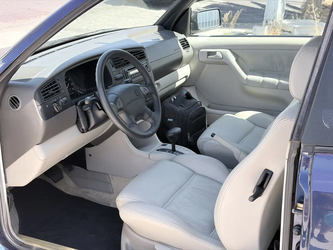 Volkswagen Golf Cabriolet 2.0 Avantgarde, foto 2