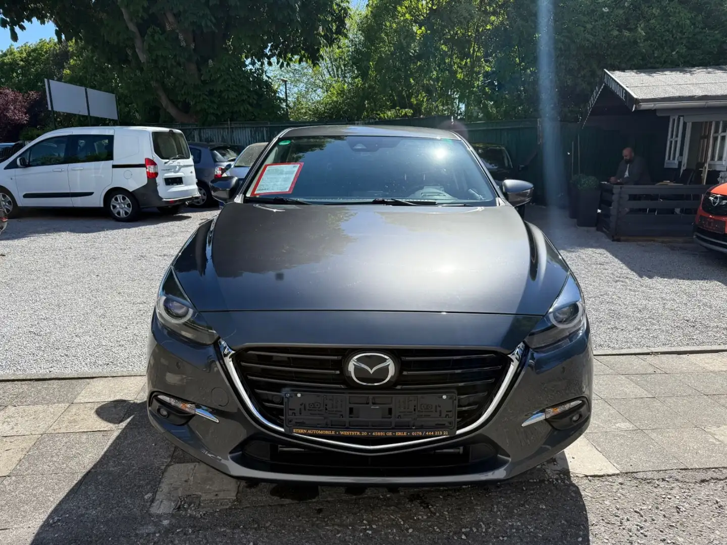 Mazda 3 Lim. Sports-Line *1HAND*NAVI*HEADUP*ALU*AHK Šedá - 2
