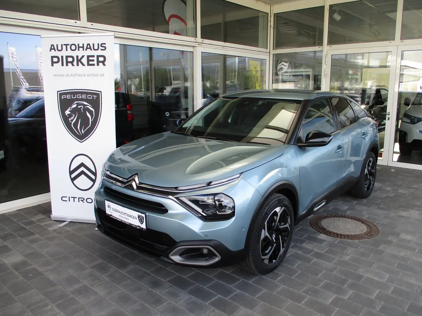 Citroen C4 BHDI 130 EAT8 Shine Blau - 1