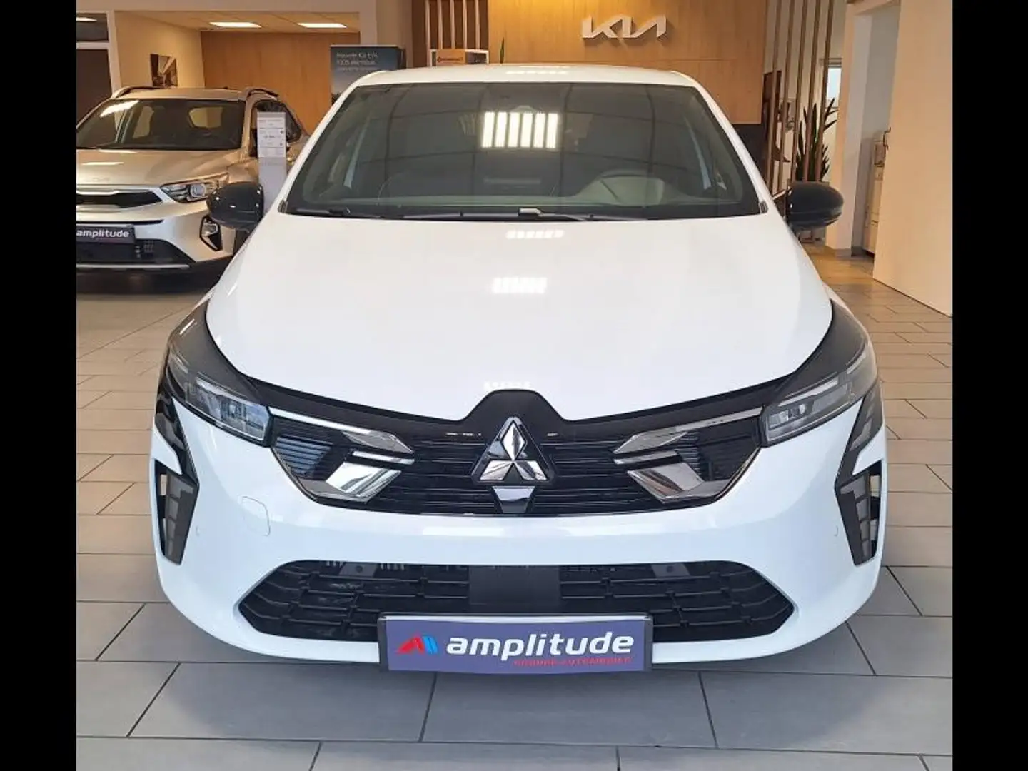 Mitsubishi Colt 1.0 MPI-T 91ch Intense 2025 Weiß - 2