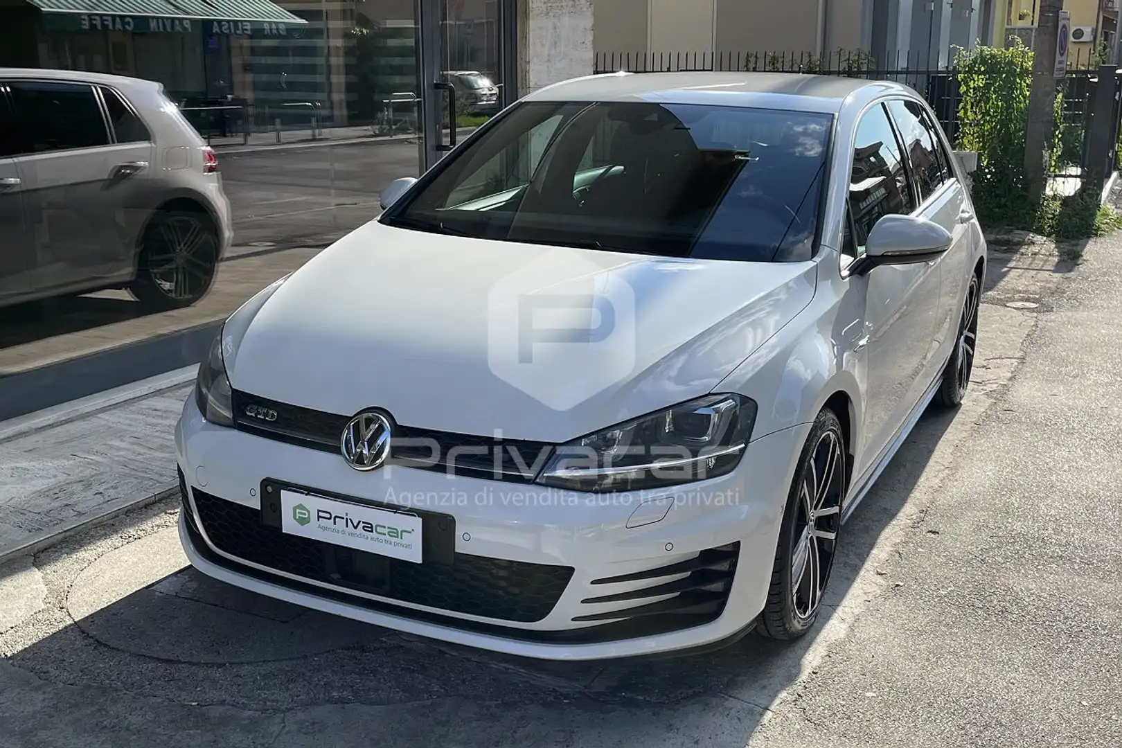 Volkswagen Golf Golf GTD 2.0 TDI 5p. BlueMotion Technology Bianco - 1