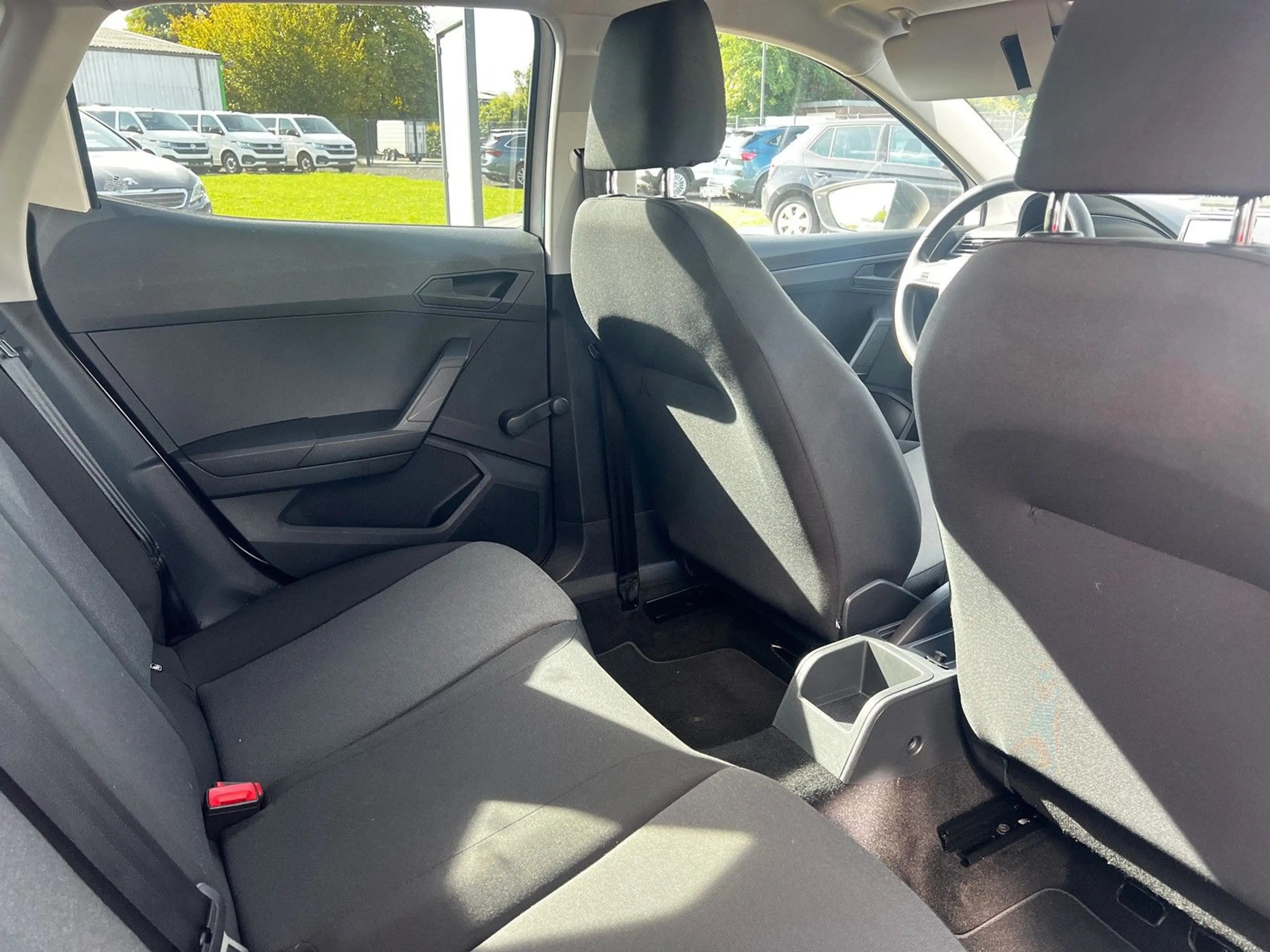 SEAT Ibiza Reference 1,6 TDI LM-FELGEN — photo 7