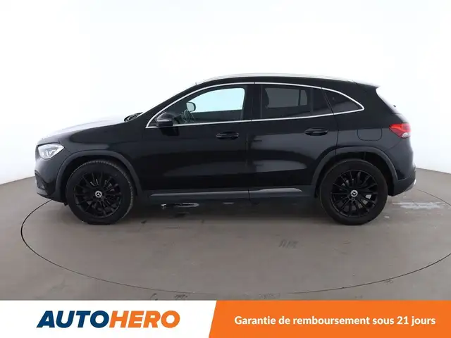 Mercedes-Benz Gla view 3
