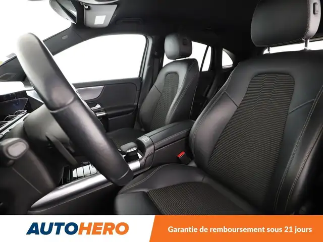 Mercedes-Benz Gla view 10