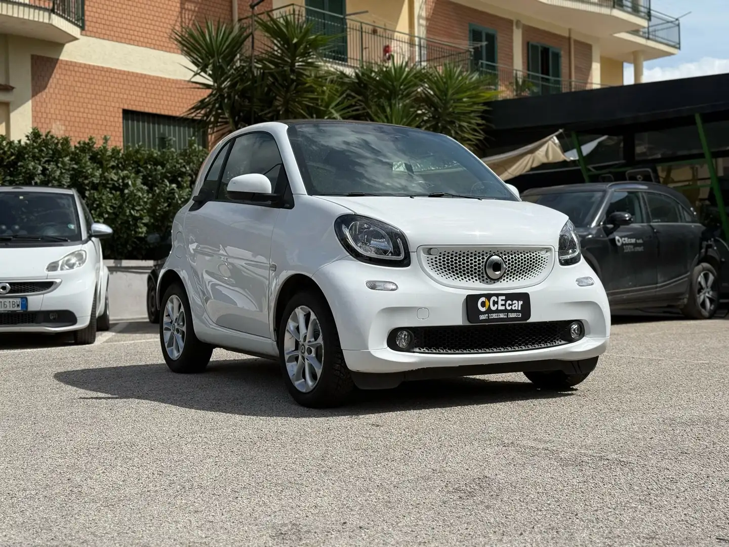 smart forTwo PASSION+NAVIGATORE+PACK LED+PACK COMF Bianco - 2