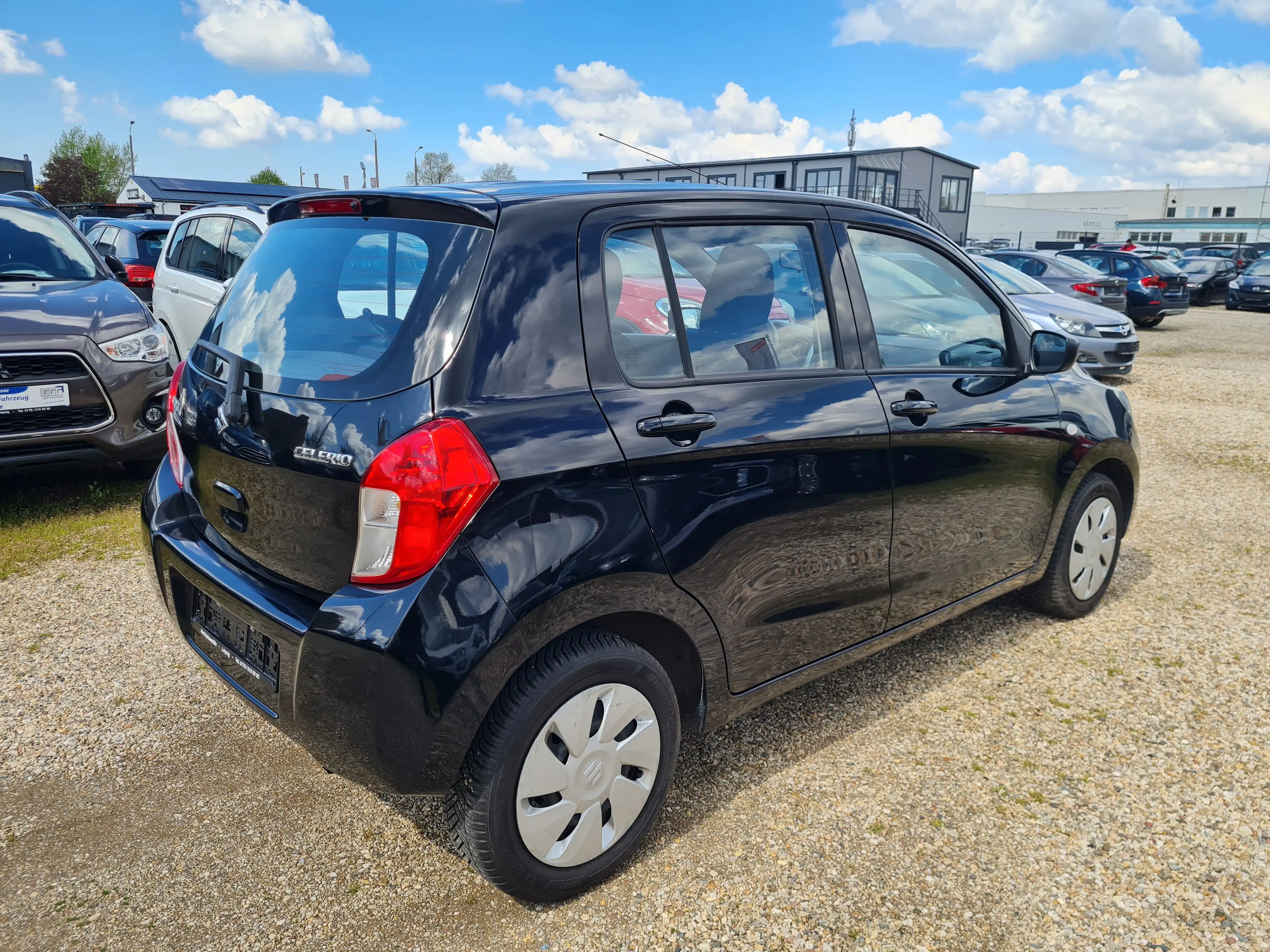 Suzuki Celerio Basis /1 Hand/ 74Tklm/TÜV+Inspektion-Neu — photo 5