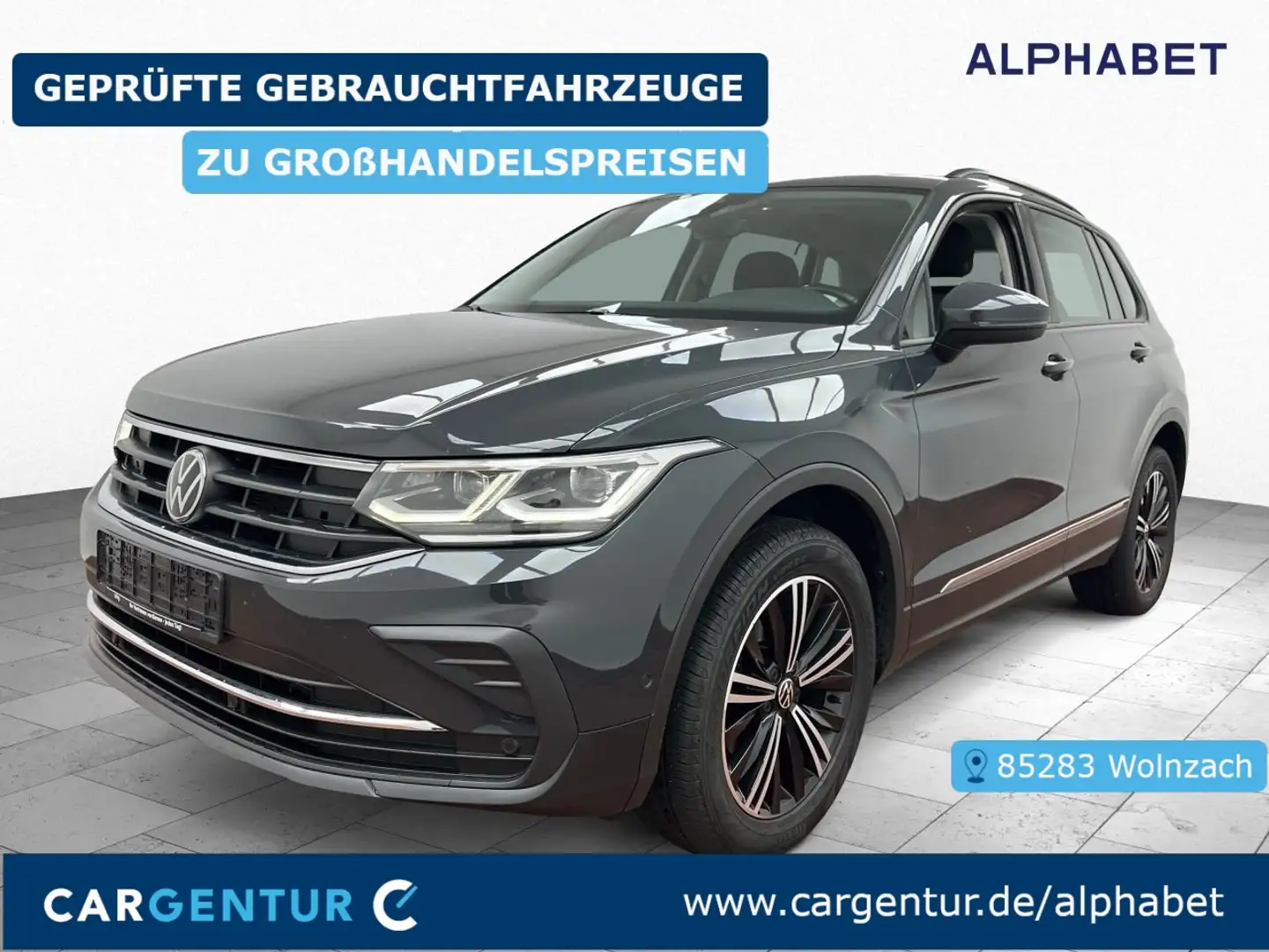 Volkswagen Tiguan 2.0 TDI Life 4Motion Matrix AHK ACC Grijs - 1