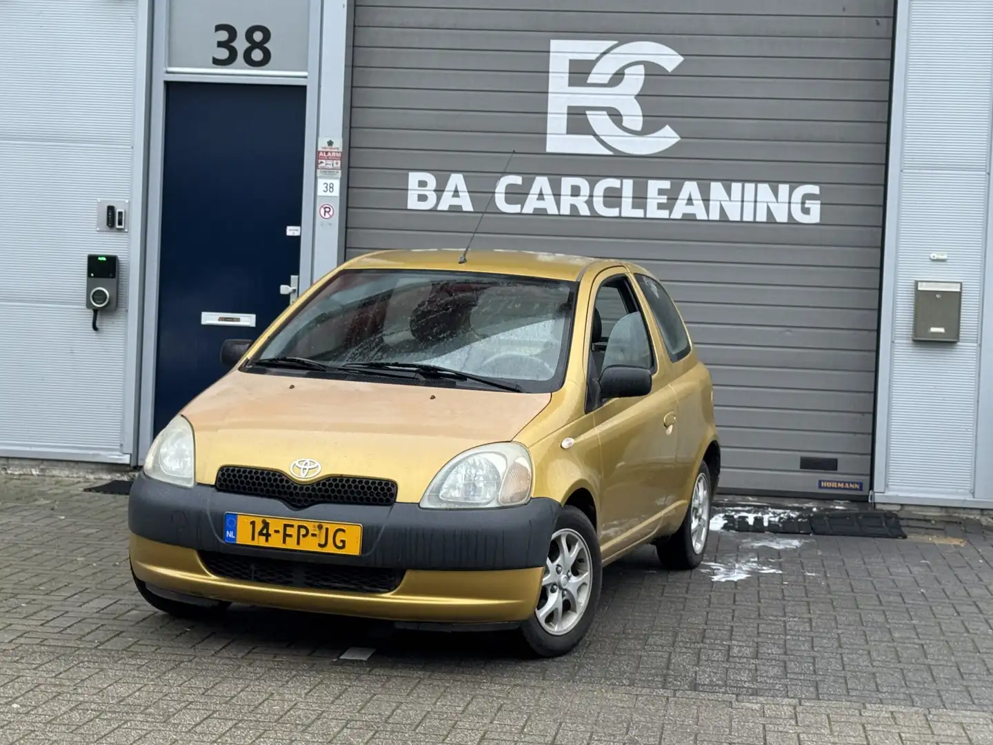 Toyota Yaris 1.0-16V VVT-i Terra|newAPK|Airco| Gelb - 1