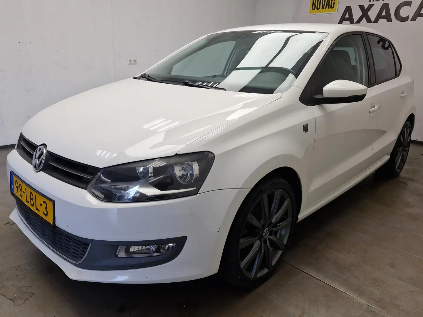 Volkswagen Polo 1.2 TSI Highline GARANTIE ! NAVIGATIE ! NIEUWE APK Blanc - 2