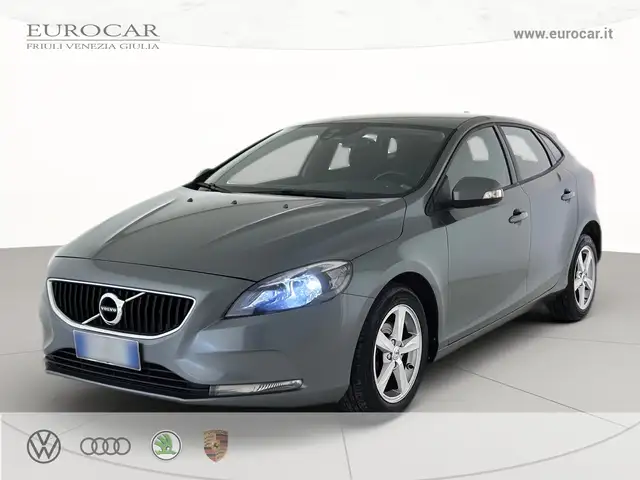 Volvo V40 2.0 d2 business my19