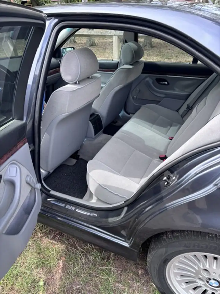 BMW 523i, foto 7