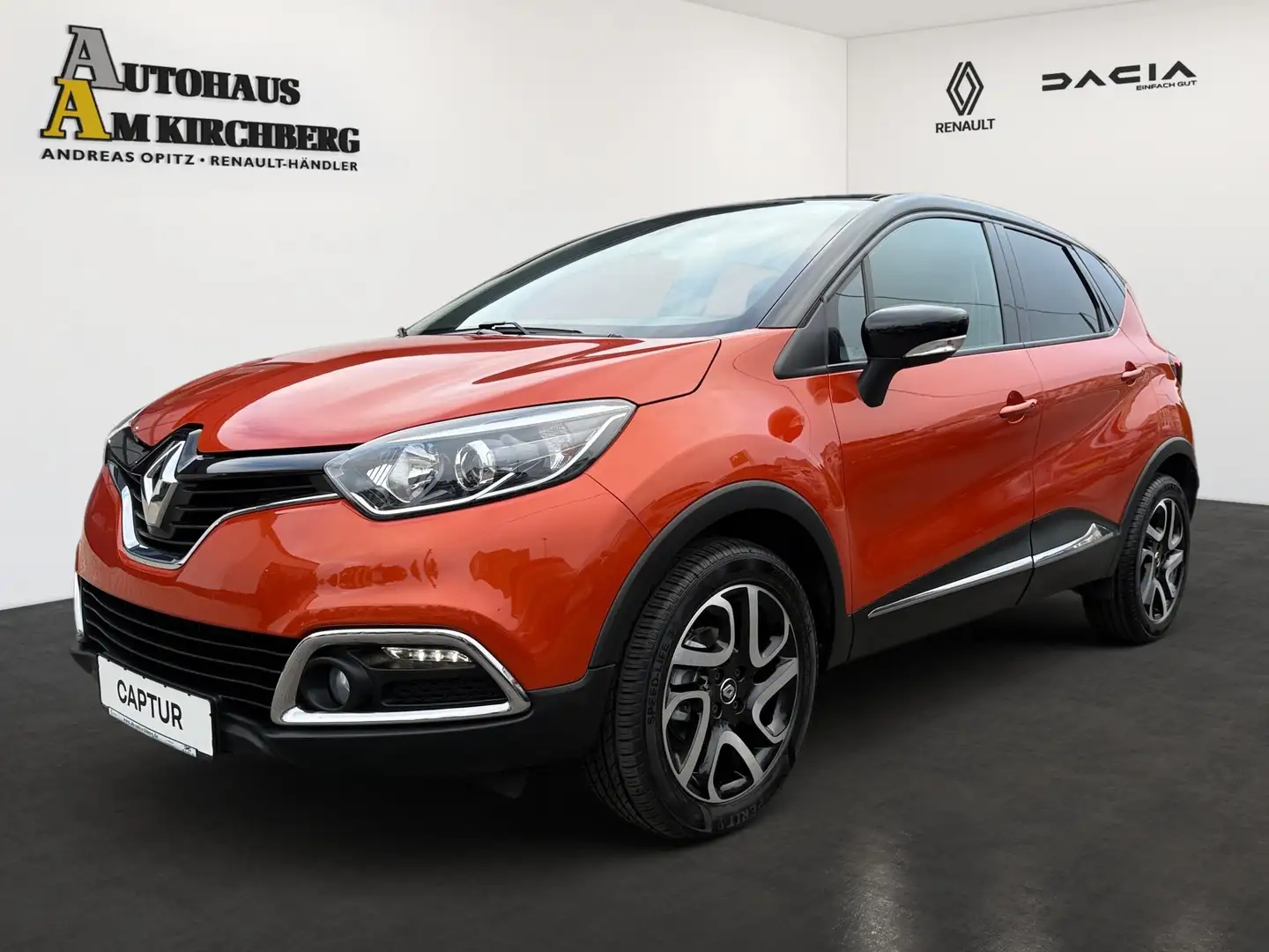 Renault Captur Intens Orange - 1