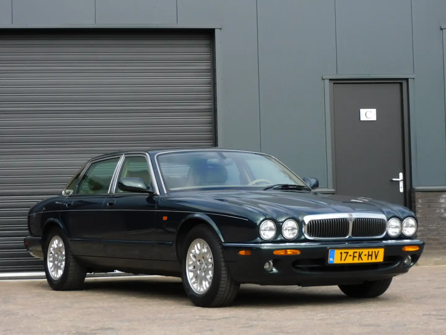 Jaguar XJ 3.2 V8 Executive 1e EIGENAAR! VOLLEDIG DEALER ONDE Verde - 2