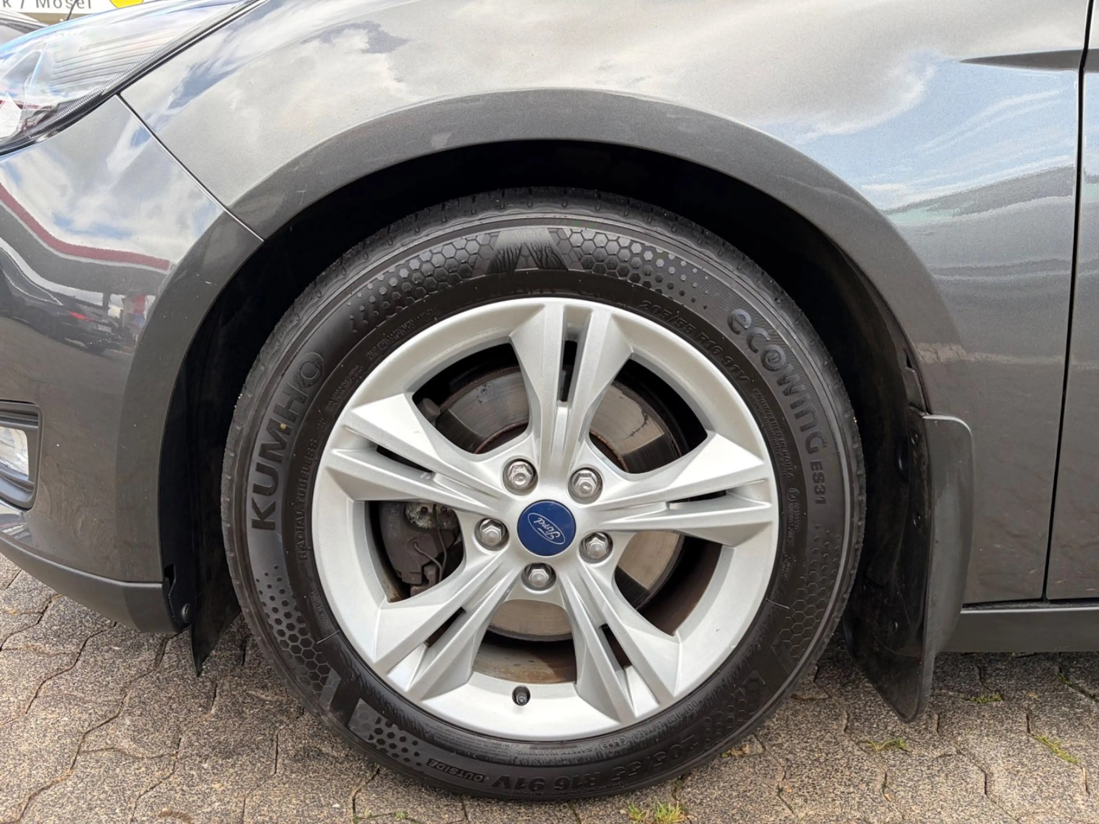 Ford Focus Sport 1.5*KLIMAA-*AHK*MFL*GARANTIE*TÜV*ALU — photo 11