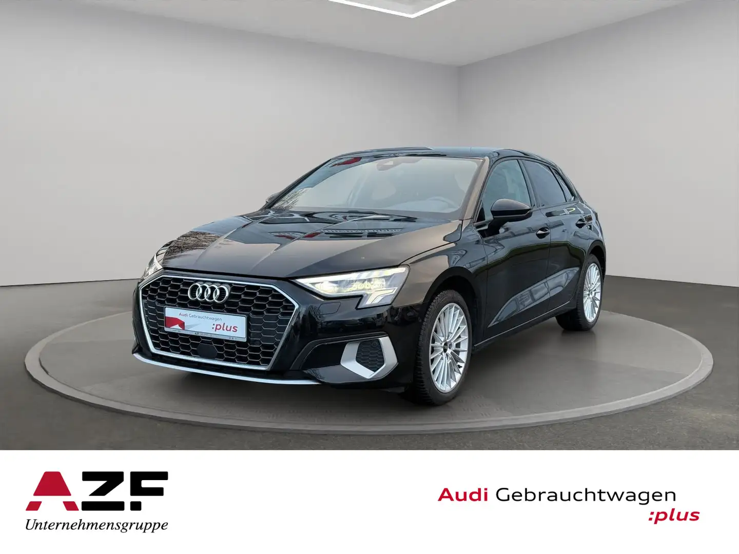 Audi A3 35 TFSI S-tronic advanced NAVI+ACC Schwarz - 1