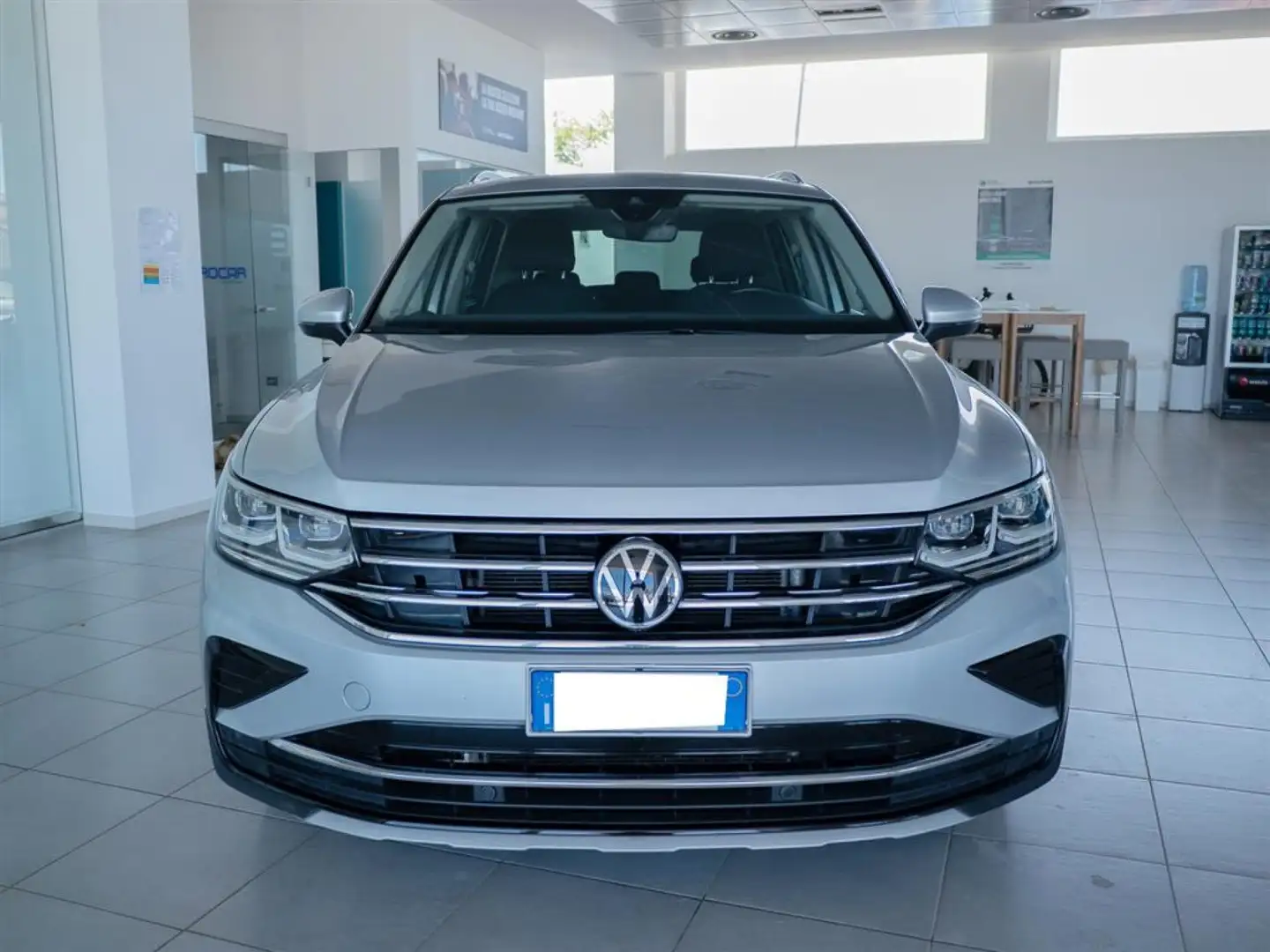 Volkswagen Tiguan 2.0 TDI 150 cv Elegance 4Motion DSG 36 mesi di gar Gris - 2