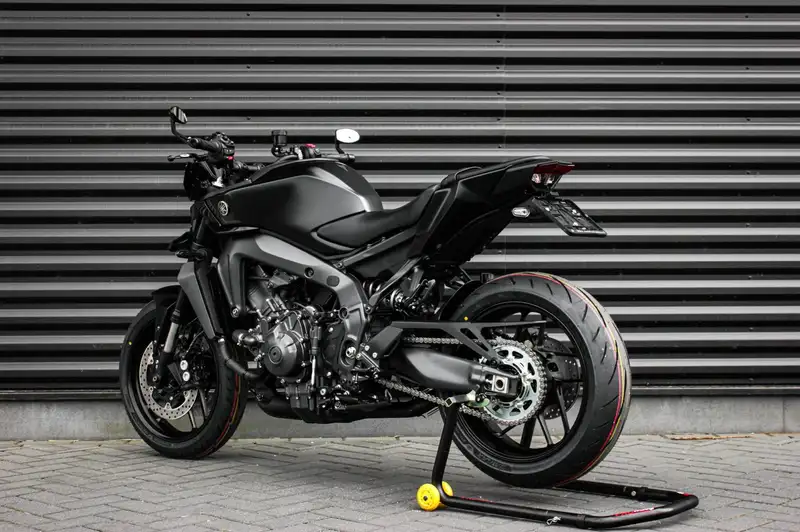 Yamaha MT-09 - foto 4
