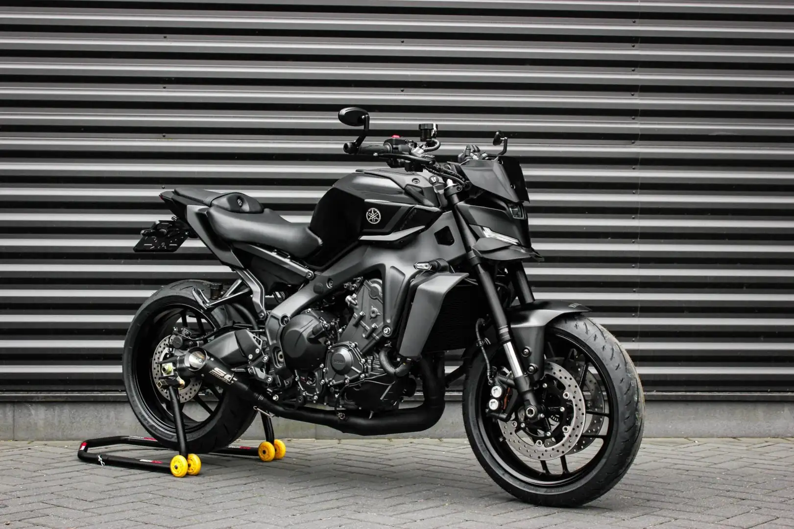 Yamaha MT-09 Tour ABS 119PK 2025 NEW UIT VOORRAAD / COMPLETE DO Negro - 2