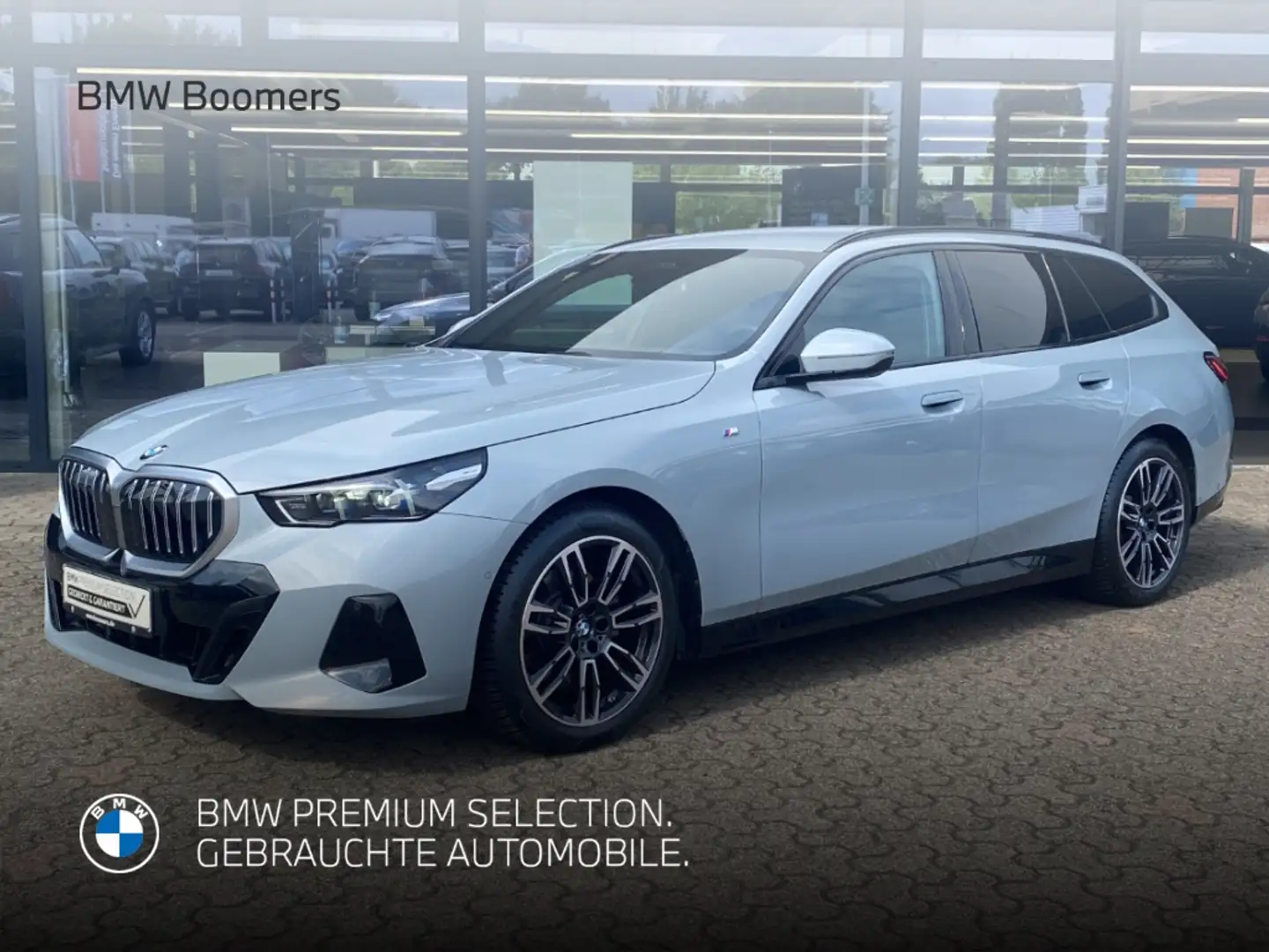 BMW 520 d Touring M Sport AHK Harman/Kardon Autobahnassist Grau - 1