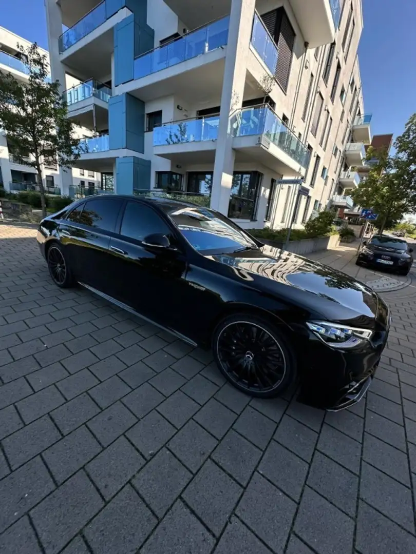 Mercedes-Benz S 63 AMG E Performance Nero - 2