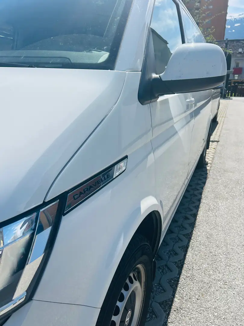 Volkswagen T6.1 Caravelle Bílá - 2