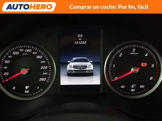Mercedes-Benz C-Class view 24