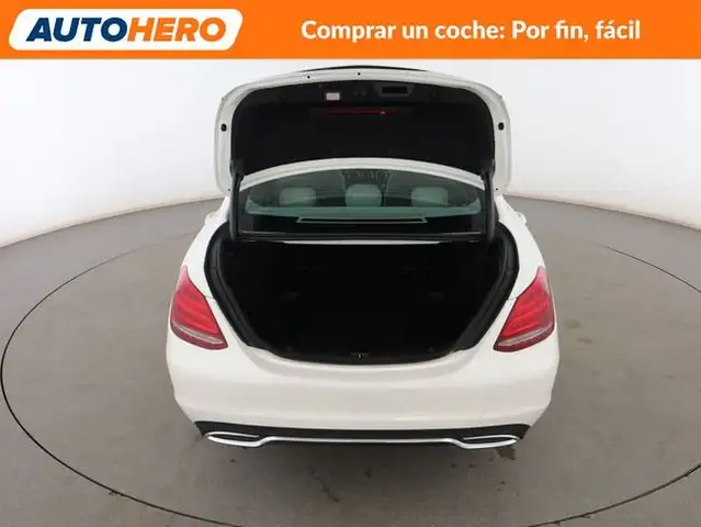 Mercedes-Benz C-Class view 17
