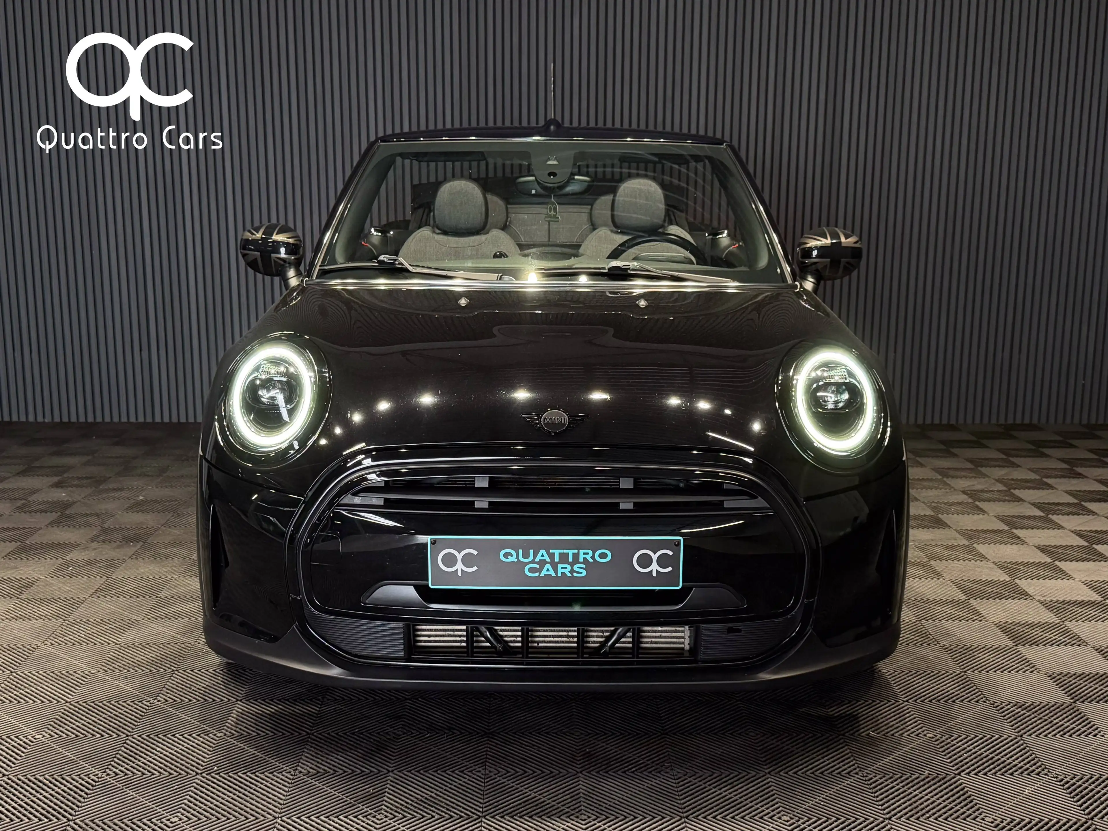MINI Cooper Cabrio Garantie 2 ans 699€ / 1.5i / Super look / Car play / Camera / Sièges chauffants — photo 3