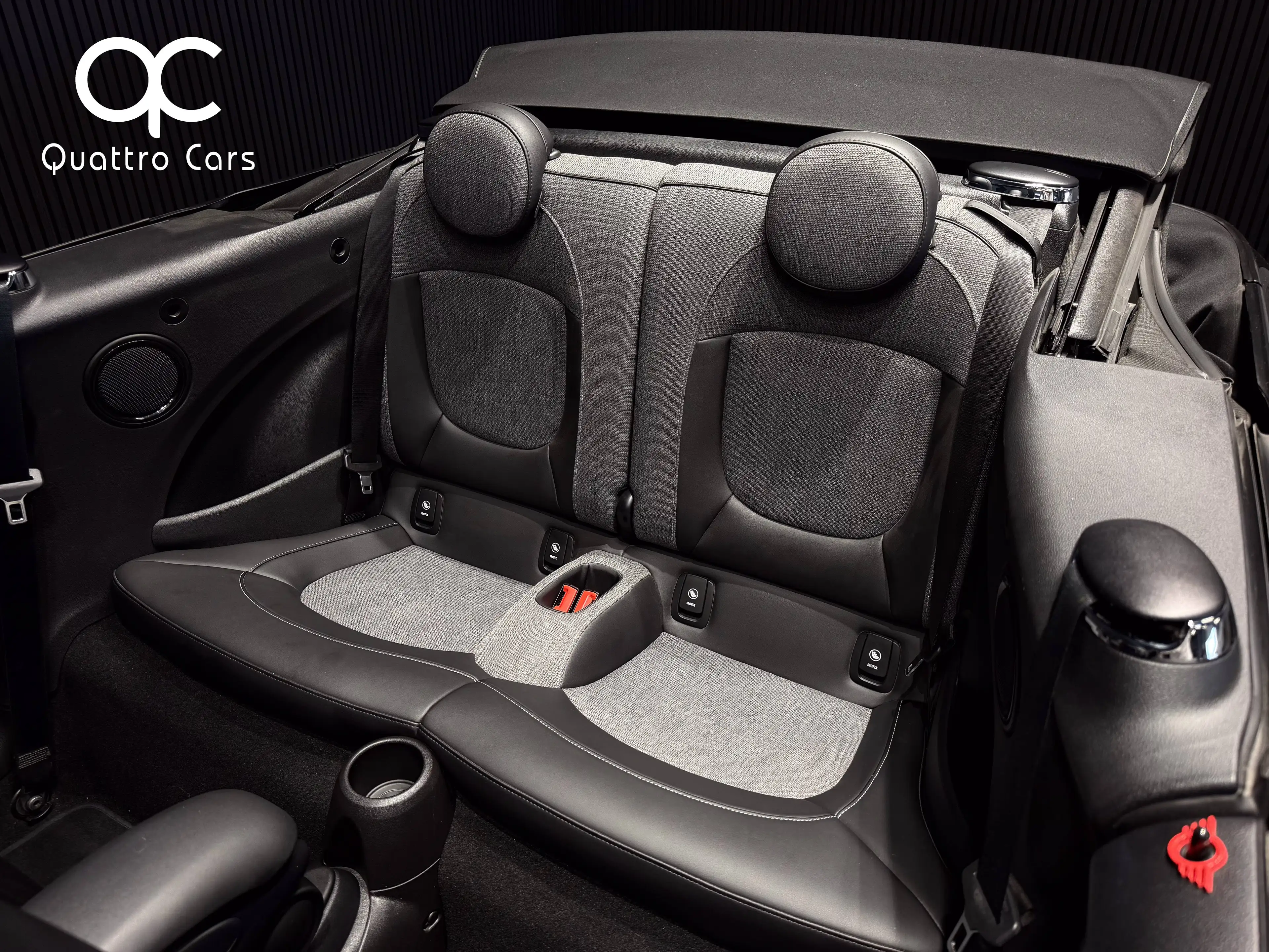 MINI Cooper Cabrio Garantie 2 ans 699€ / 1.5i / Super look / Car play / Camera / Sièges chauffants — photo 14