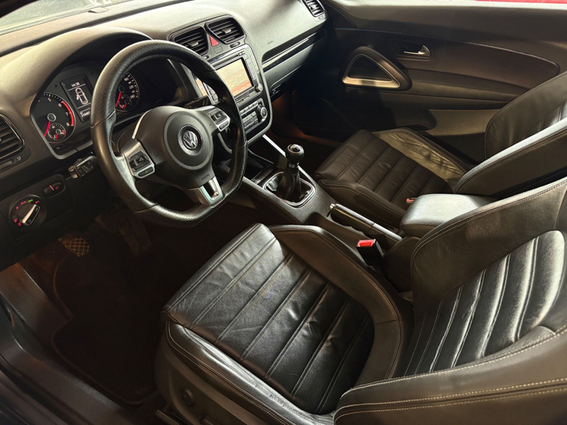 Volkswagen Scirocco 2.0 TSI*XENON*PANO*NAVI*PDC*SZHG*LEDER* — photo 7